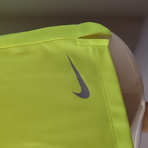 Nike DRI FIT golf collared tank top with emblem womens size L - Picture 3 of 12